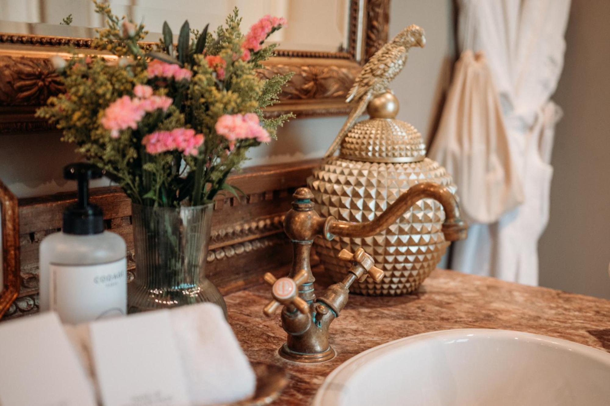 B&B Maison Mairie ฮัสเซลต์ ภายนอก รูปภาพ